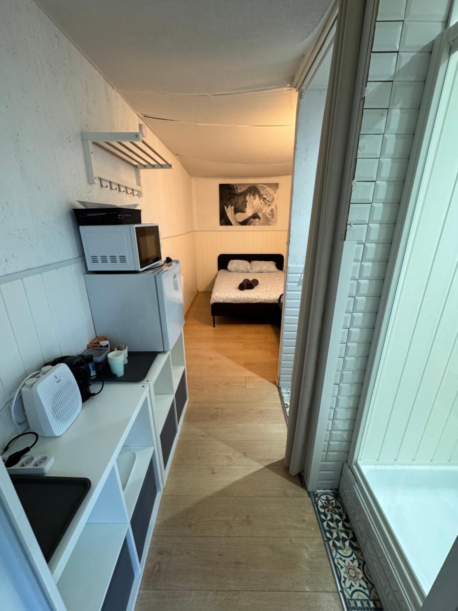 1 Avec Salle De Bain Privative *